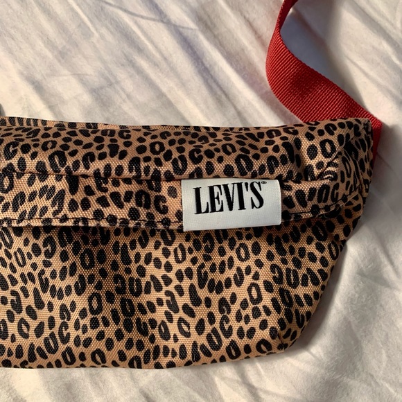 Levi's Handbags - Levi’s Cheetah Print Fanny Pack/ Belt Bag